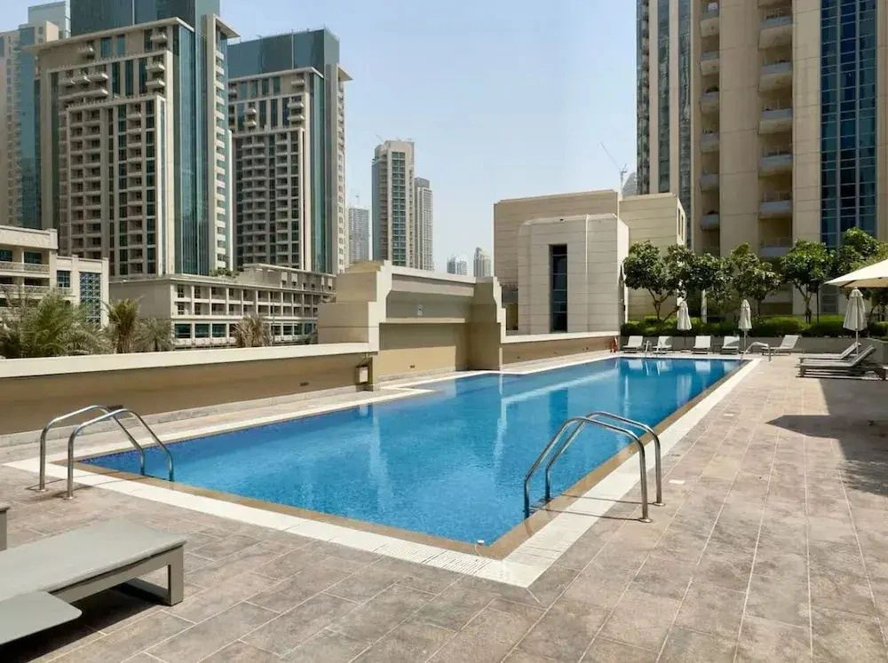 Lux Upscale Living Walk to Dubai Mall