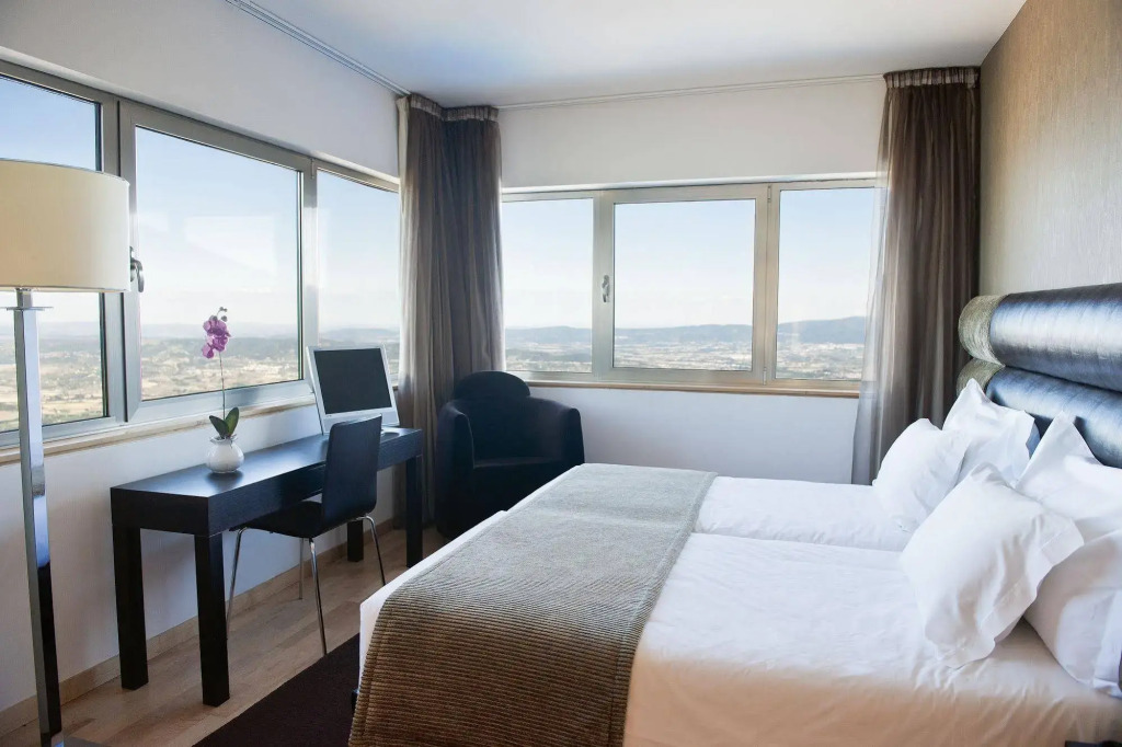 Hotel Carqueijais - Serra da Estrela