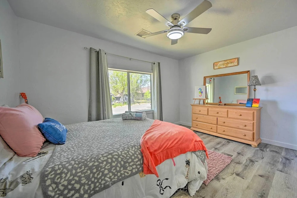 Stylish Basecamp 6850' Near Downtown Williams!