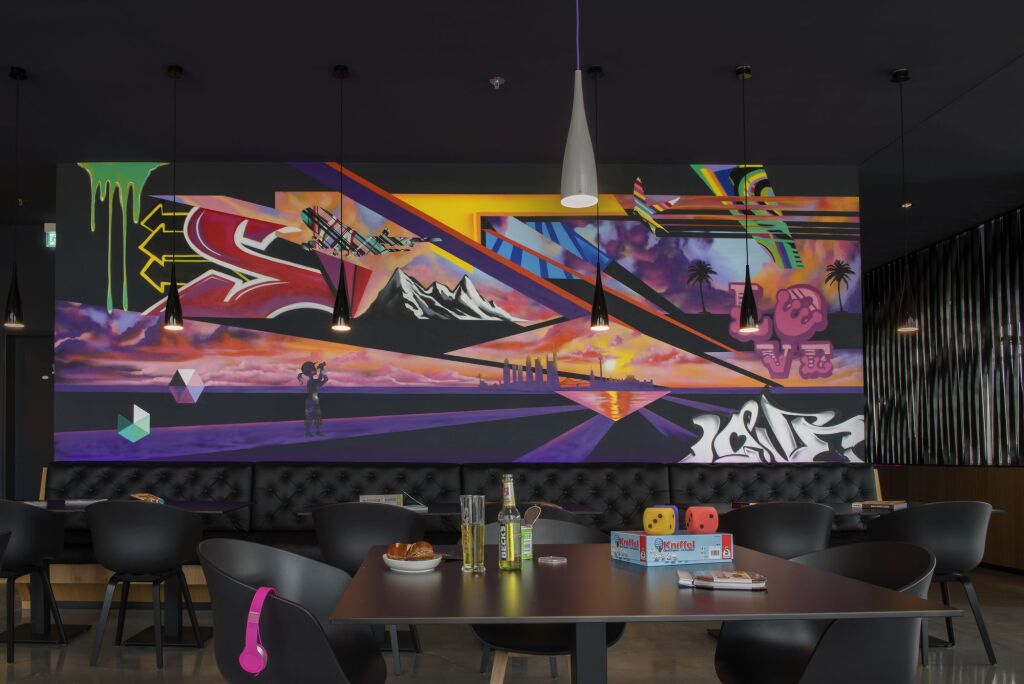 Moxy Frankfurt Airport
