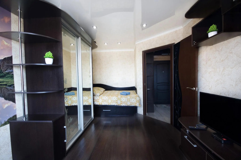 Pryanik Apartments (Пряник Апартментс) на проспекте Ленина 157