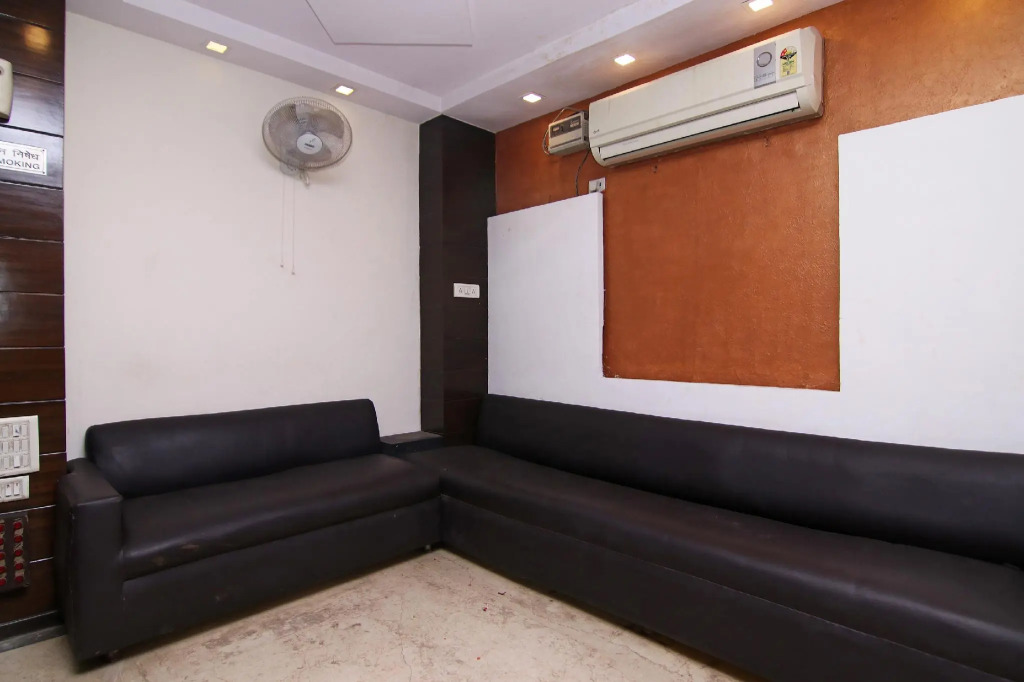 OYO 23223 Sagar Deluxe