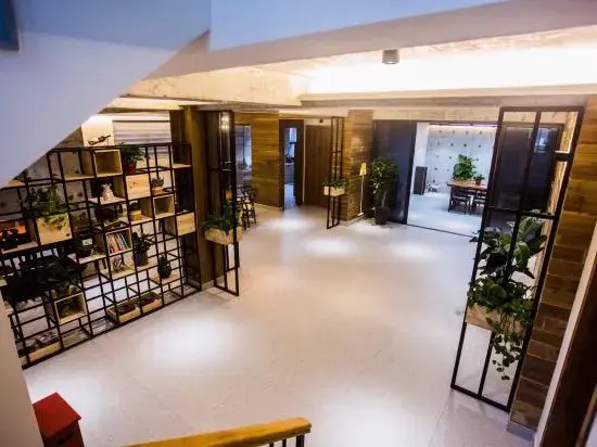 Nanshe Boutique Hostel