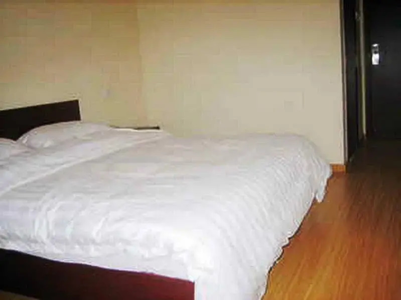 All-Right Hotel