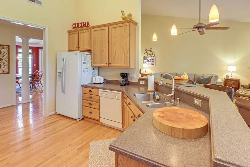 3 Mi to Bethany Beach: Home w/ Pool Access!
