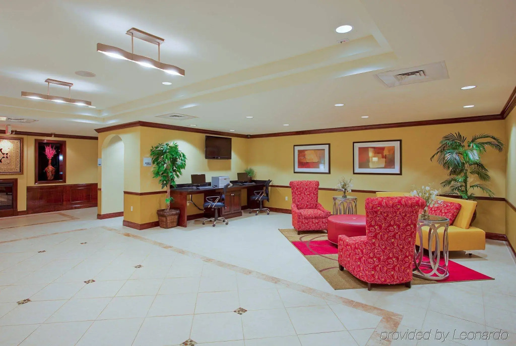 Holiday Inn Express Hotel & Suites Pensacola-West Navy Base by IHG