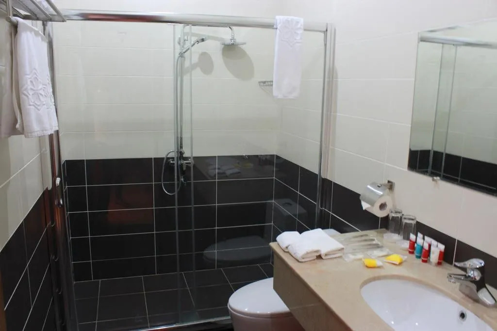 Dormitory Hualing Tbilisi Hotel