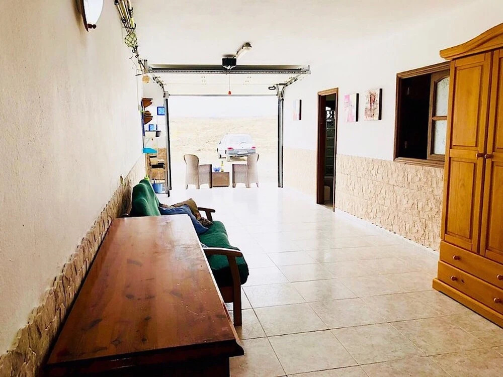 Apartment Oleada With sea Views and Wifi on the Seafront in Caleta de Caballo