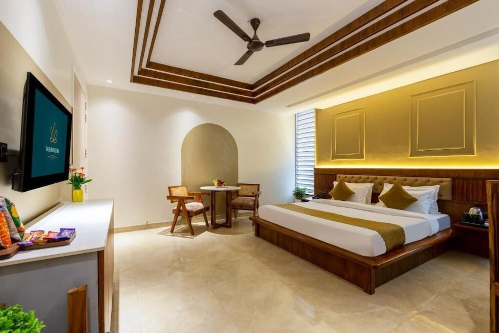 Yashobhoomi Stay near Delhi Airport by PMH