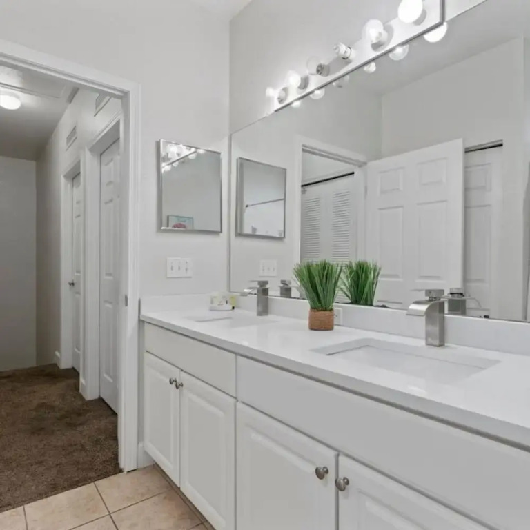 Cozy 3BDR house near Disney