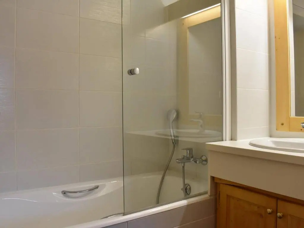 Appartement Méribel, 5 pièces, 11 personnes - FR-1-180-185