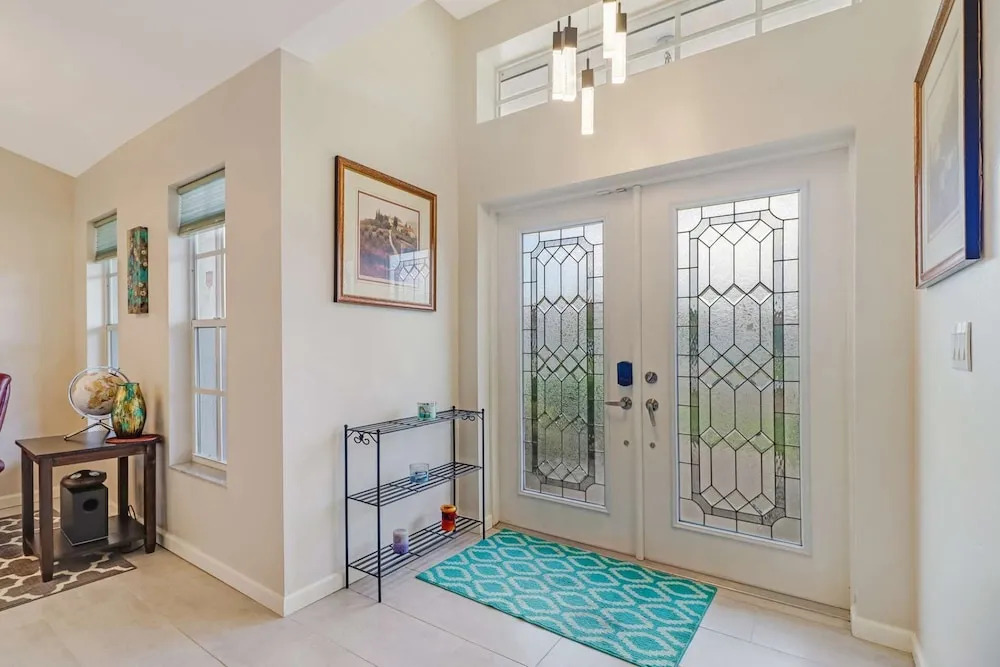 124 SE 28th Ter