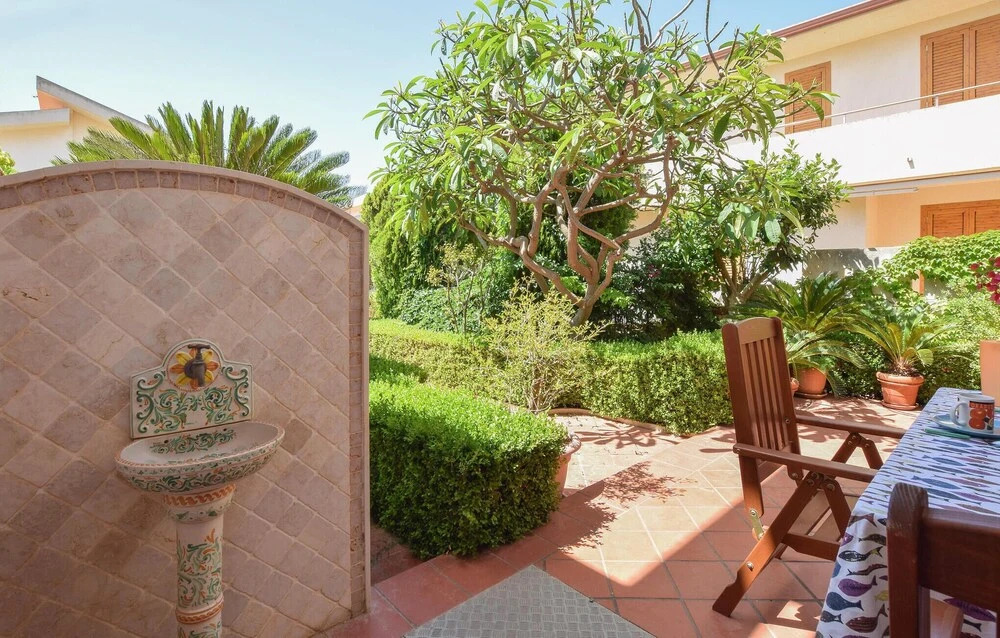 Nice Home in Marina di Ragusa With 2 Bedrooms and Wifi