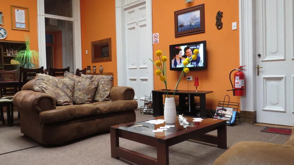 Hostal Kairos-Hostel