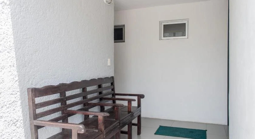 Hostel Whyz 4 You