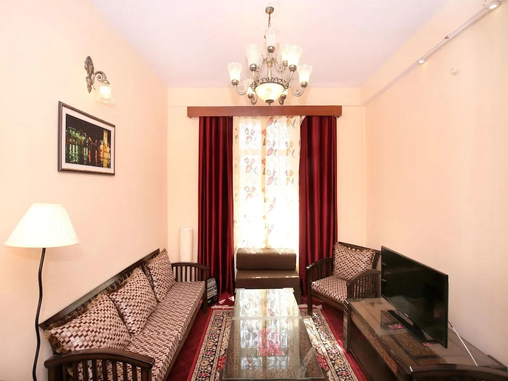 OYO 12793 Home 2BHK New Shimla