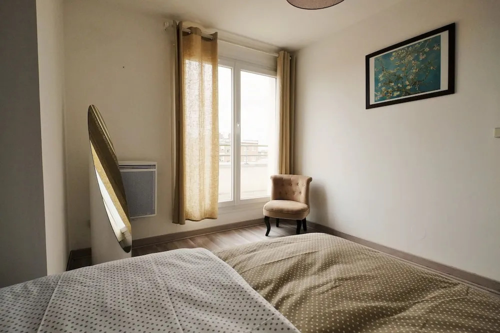 70 m2 avec Balcons et Parking
