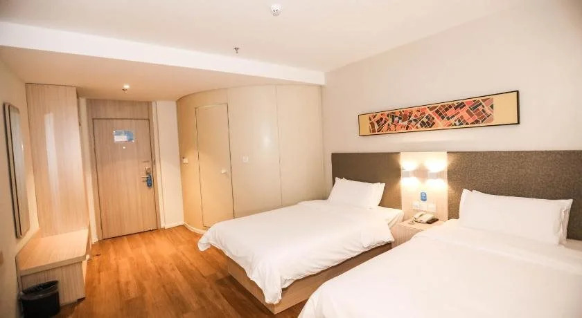Hanting Hotel Jinan Yaoqiang International Airport