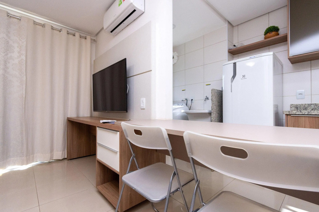 Flat Novo No Setor Bueno   Ed. The Expression  Wi Fi   Garagem   Th1305