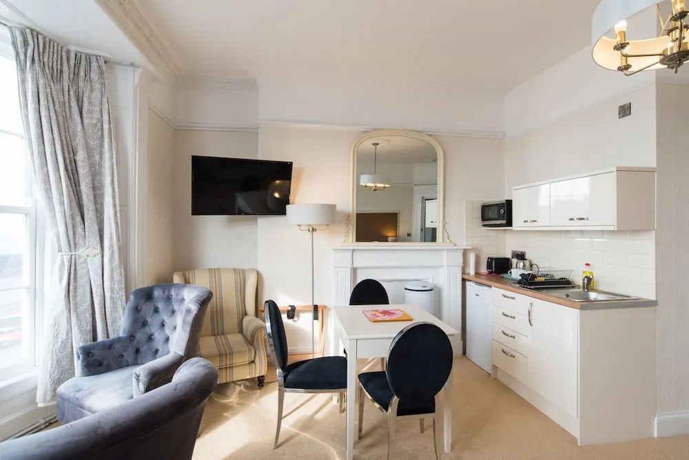 No 46 Marine Terrace