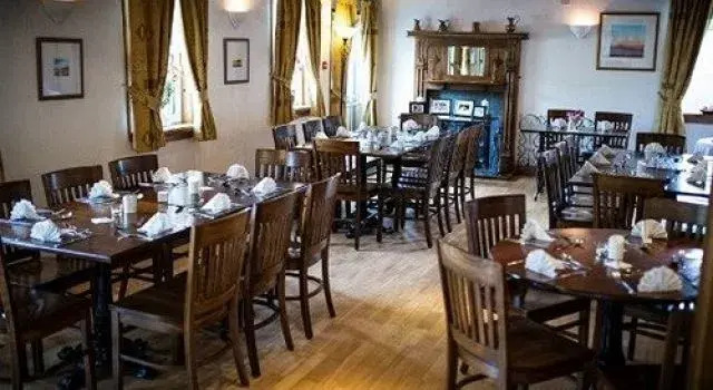 The Ken Bridge Hotel & Campsite