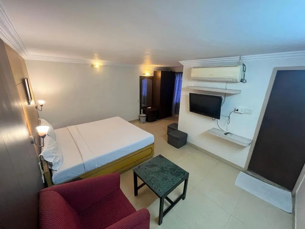 Hotel City Tower, Chennai Central