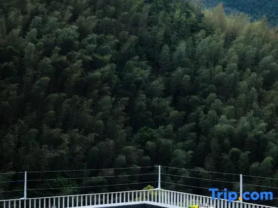 Beyunge · Mountain Stream Trekking · Private Hot Spring Resort Villa Boutique Stay