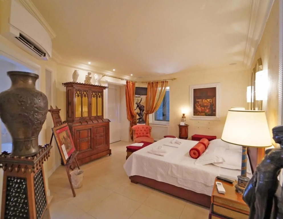 Villa Byron