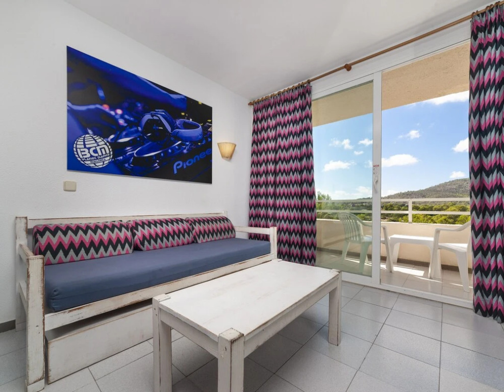 tent Calvia Beach