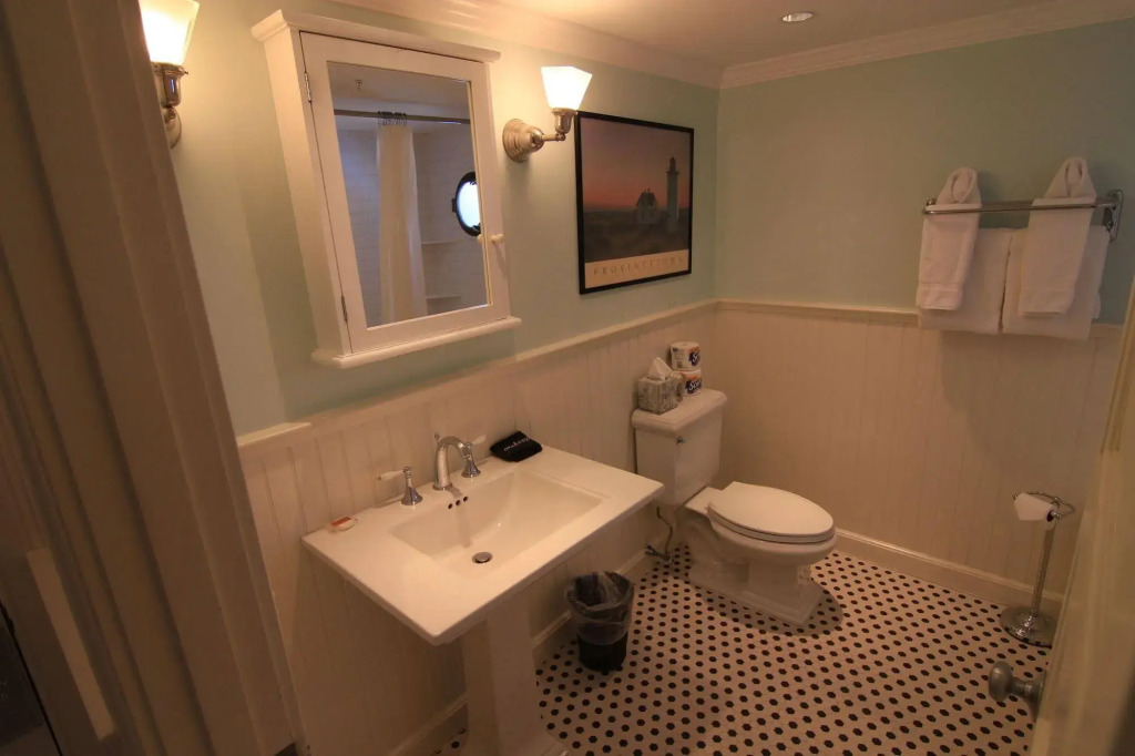 Anchor Inn Beach House