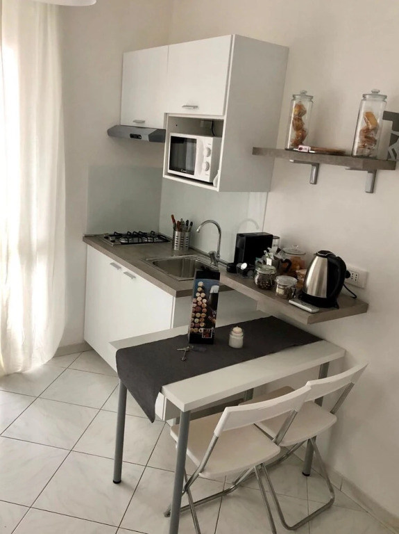 HOLIDAY FLAT Napoli Casa Vacanze Vacation Rentals