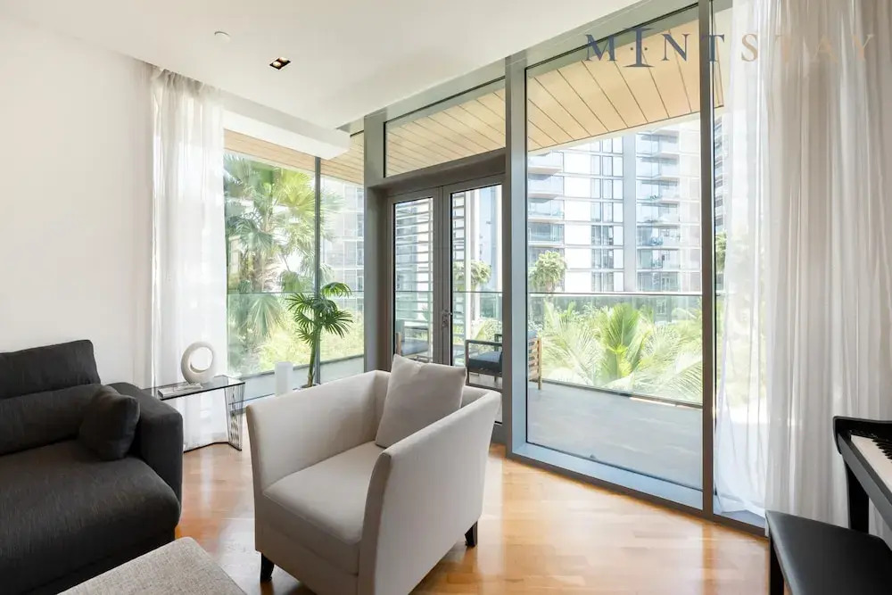 Modern Bluewaters 1BR w Relaxing Balcony View