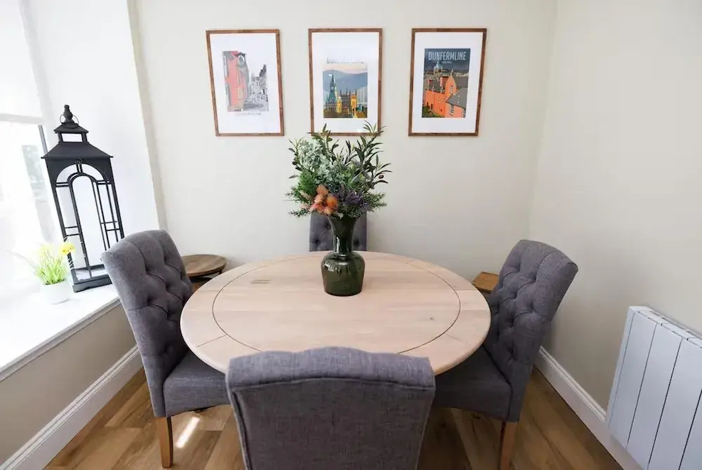 Stylish 3-bed Apartment in the Heritage Quarter