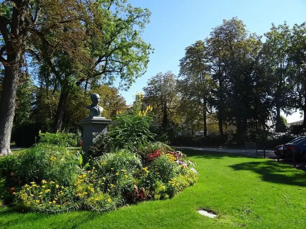 Face au Jardin