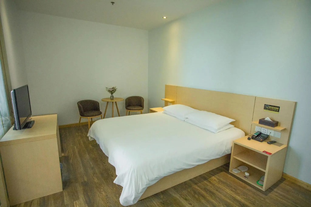 Motel 168 (Rudong Administrative Center)