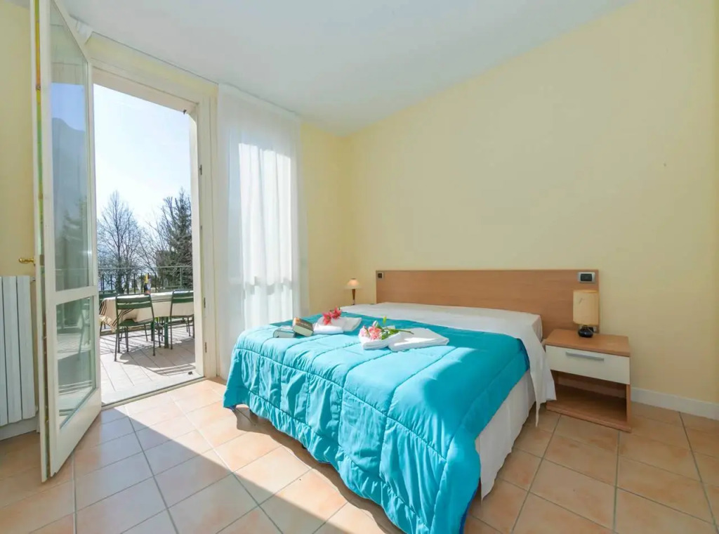 Budget Village Apartments - Porto Letizia