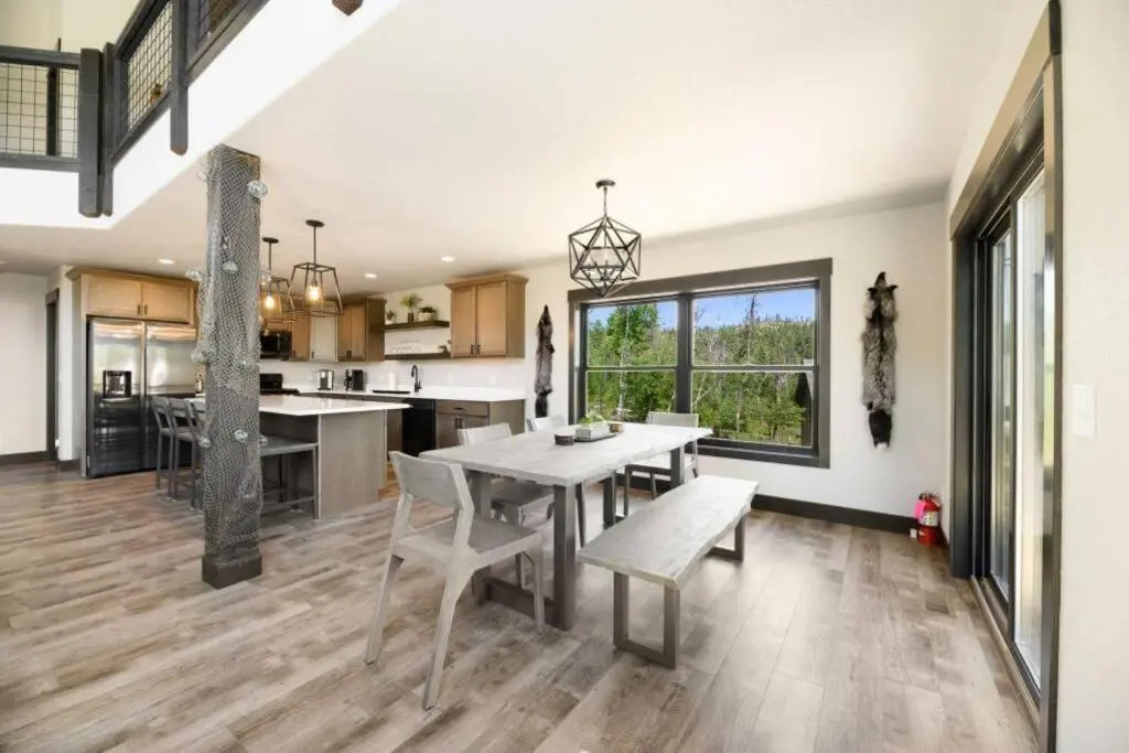 24 KARAT Lodge at Terry Peak