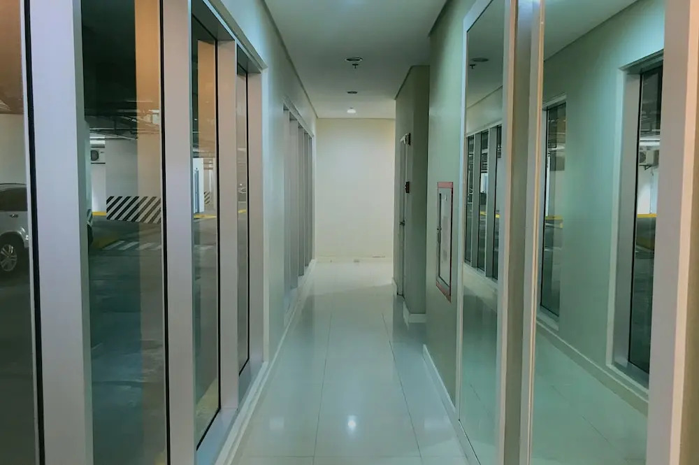 Cebu Avida Tower by P and J