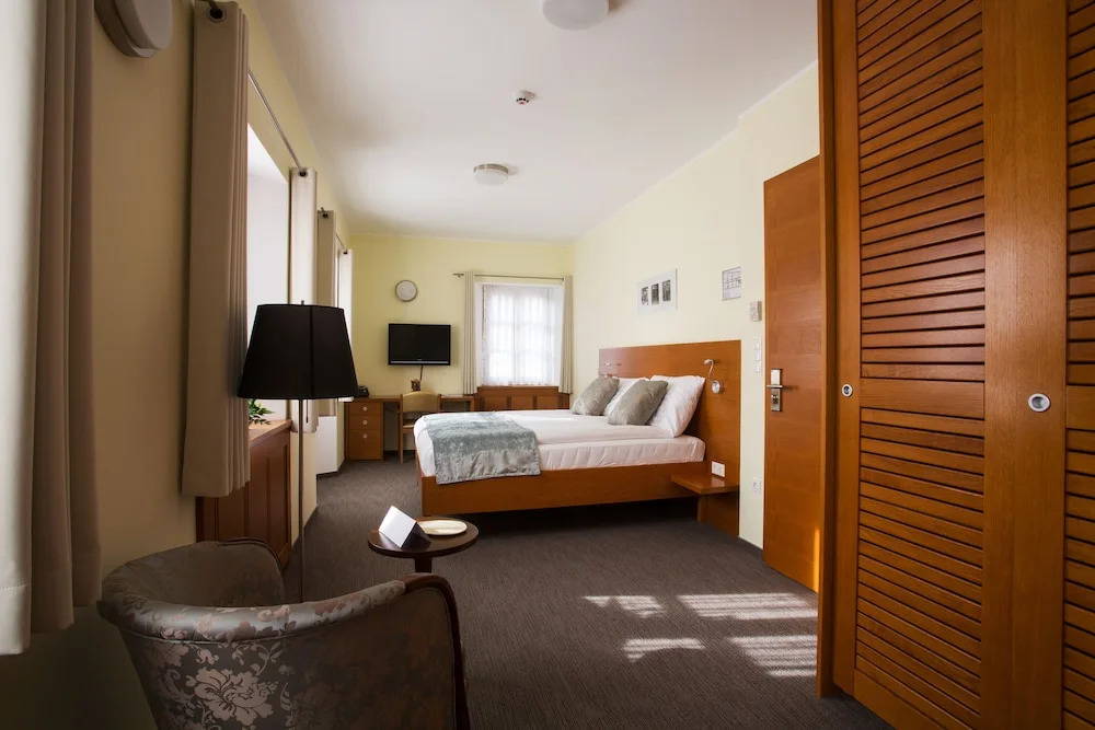 Hotel Triglav - Dobrna, Superior