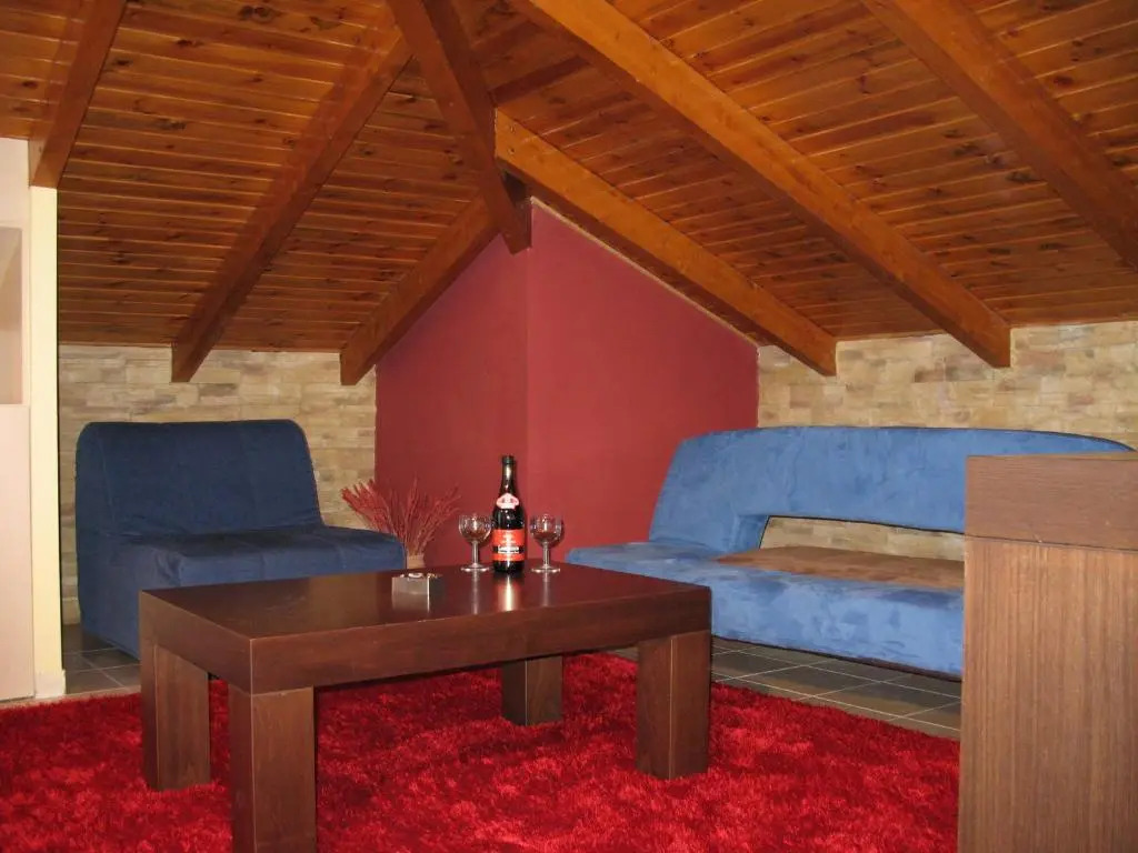 Hotel Prigipikon Suites and sofites