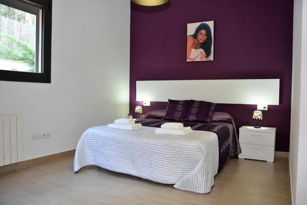 Villa Sitges La Calma 10 minutes drive Sitges 2 minutes walk Garraf Park AC