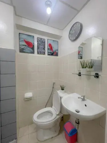 Pearljohn's Place