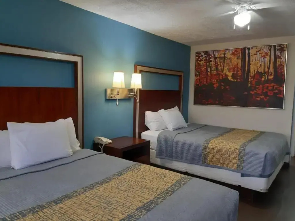 Deerfield Inn