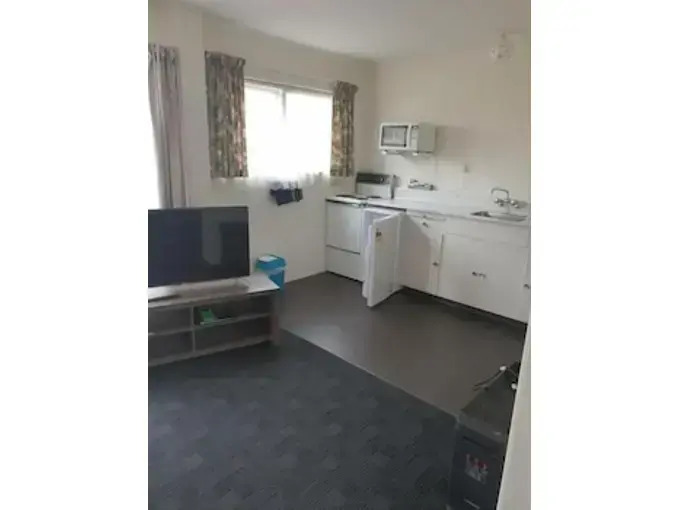 Milton Chalet Motel