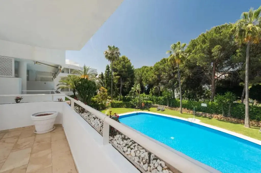 Charming 2 Bedroom Trocadero Arena area
