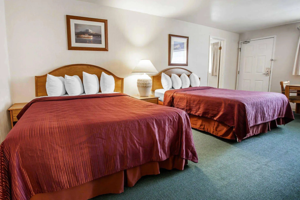 Quality Inn & Suites Bremerton
