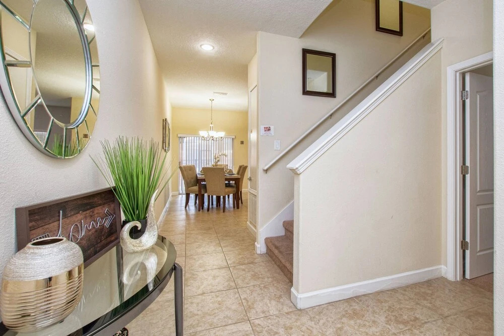Paradise Palms - 8926 Majesty Palm Road