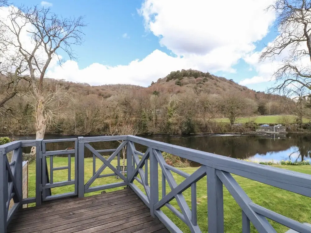 Riverside Retreat