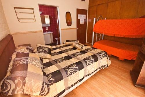 Hostel Puertas del Sol