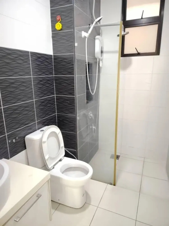 Paradigm Mall Platino 2BR 2FREE By Natol